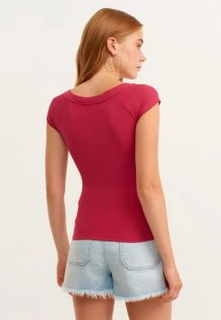 OXXO Donna T-shirt Basic - Syrah -Negozio al dettaglio Oxxo 8112c7dfb580445ebb39e1bf54208059