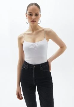 OXXO Donna Top - White