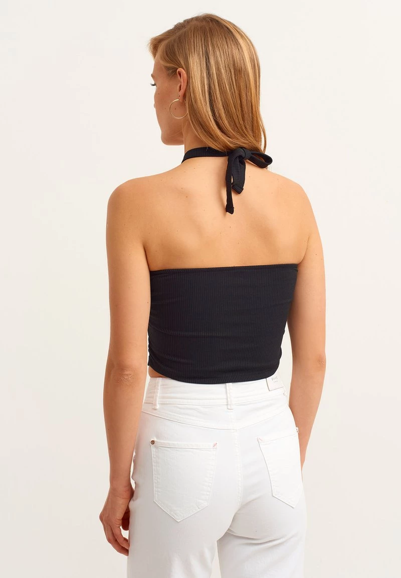 OXXO Donna MIT CUT OUT DETAIL - Top - Black 5 OXXO Donna MIT CUT OUT DETAIL - Top - Black - immagine 3