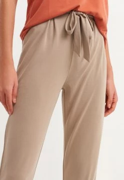 OXXO Donna MODAL QUALITÄT - Pantaloni Sportivi - Silver Mink 9 OXXO Donna MODAL QUALITÄT - Pantaloni Sportivi - Silver Mink -Negozio al dettaglio Oxxo 911e1e1f6e2d493cbb7701643994b62d