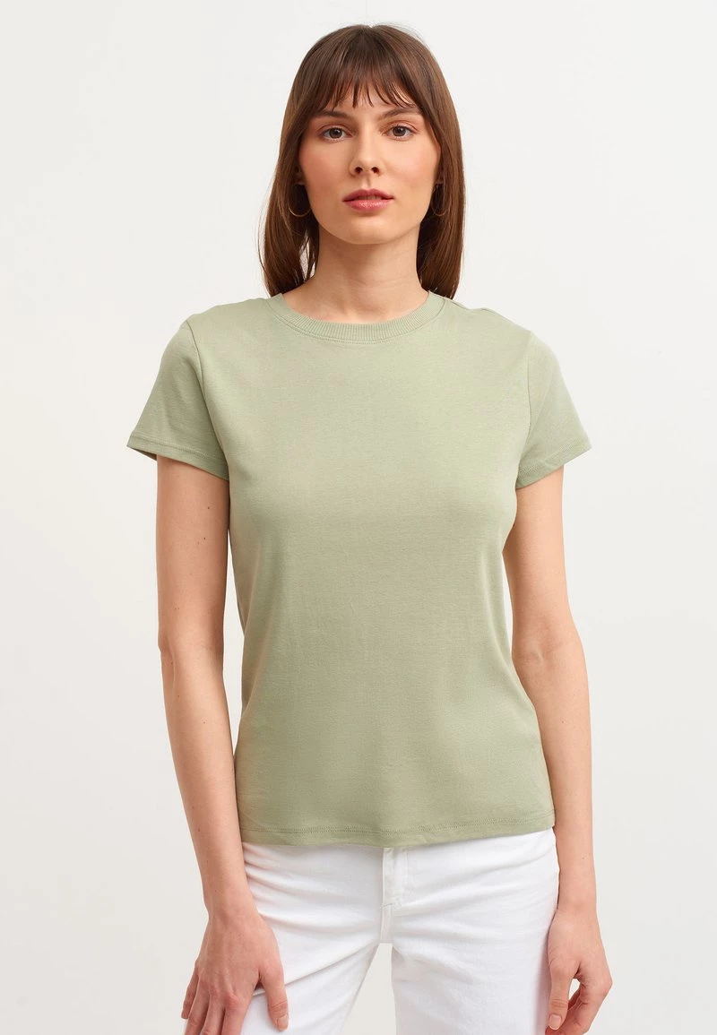 OXXO Donna T-shirt Basic - Seagrass 3 OXXO Donna T-shirt Basic - Seagrass