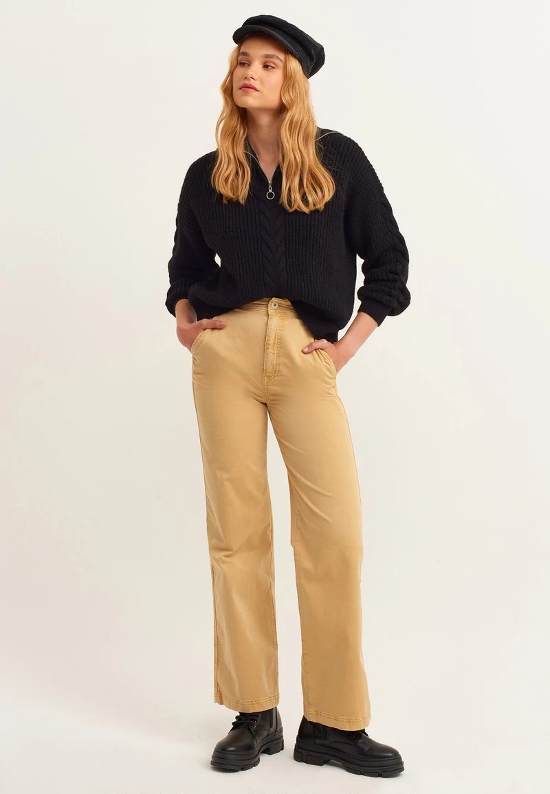 OXXO Donna Cardigan - Black 4 OXXO Donna Cardigan - Black - immagine 2