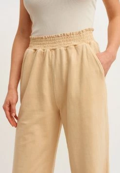 OXXO Donna Pantaloni Sportivi - Antik Momo -Negozio al dettaglio Oxxo 931df2f1c6fd4a7f88b888fc9815494a