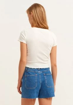 OXXO Donna T-shirt Basic - Ice Milk -Negozio al dettaglio Oxxo 97b76003b16c4b9bb20bdff3a4930eed