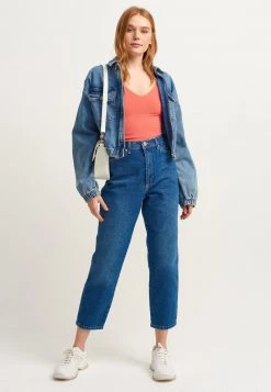 Negozio al dettaglio Oxxo -Negozio al dettaglio Oxxo 9c4a89766a3f438fa1228df74b3698e0