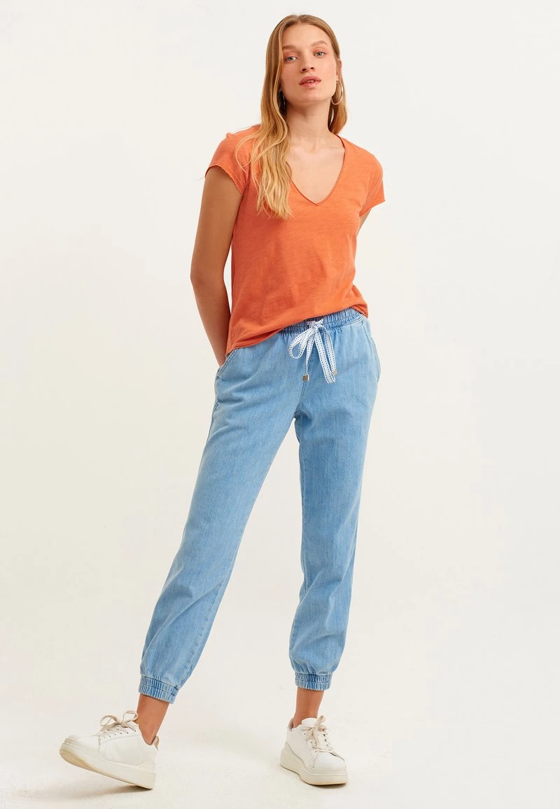 OXXO Donna T-shirt Basic - Ginger 4 OXXO Donna T-shirt Basic - Ginger - immagine 2