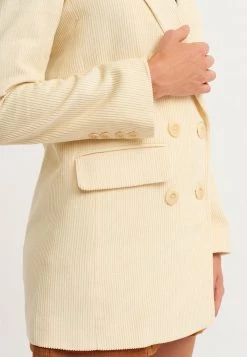 OXXO Donna Cappotto Corto - Tenea -Negozio al dettaglio Oxxo 9e2dff9a850748ac8d942faa949a48bb