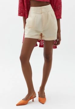 OXXO Donna Shorts - Macadamia