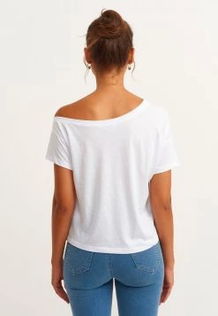 OXXO Donna MIT WEITEM SCHNITT - T-shirt Basic - White -Negozio al dettaglio Oxxo a1e3ef33b4be4c7c8ea421a14f9ac4b5