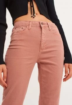 OXXO Donna Jeans Slim Fit - Brown 9 OXXO Donna Jeans Slim Fit - Brown -Negozio al dettaglio Oxxo a2d9382c2d104aca89396d271f19697d