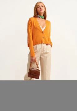 OXXO Donna MIT SCHÖNEN KNÖPFEN - Cardigan - Darwin -Negozio al dettaglio Oxxo a67d062db1b14badac32d7ef9c77f58f