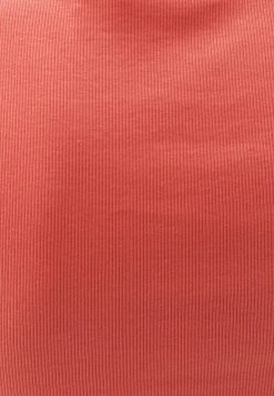 OXXO Donna MIT GERIPPTER OPTIK - T-shirt Basic - Dubarry -Negozio al dettaglio Oxxo ac5710296fd347c1ab18b3ea99413073