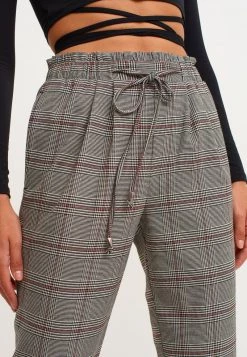 OXXO Donna MIT BINDEDETAIL - Pantaloni Sportivi - Check Comb -Negozio al dettaglio Oxxo ad3d5d9afe2242e49895fbd0438f3dff