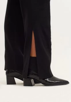 OXXO Donna Pantaloni - Black -Negozio al dettaglio Oxxo b1c2332f48984ef4b007458a71abc208