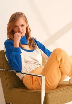 OXXO Donna MIT SCHNALLENDETAIL AM BUND - Pantaloni Sportivi - Abricock -Negozio al dettaglio Oxxo b643595a1a3b4b4fa589a0e5b7e10a23