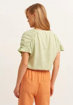 OXXO Donna MIT VOLANT DETAILS - Camicetta - Succulent -Negozio al dettaglio Oxxo b7db0e6f4db443efa8e5b59fc60587ab