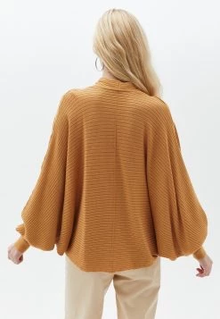 OXXO Donna Maglione - Biscuit -Negozio al dettaglio Oxxo bb4a1c5aa1da4adb8055fd88d0c92724