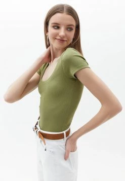 OXXO Donna MIT GERIPPTER OPTIK - T-shirt Basic - Mosstone -Negozio al dettaglio Oxxo bbbefffefe9b43a8b7bc289a357cb27e