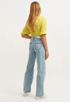 OXXO Donna Jeans A Zampa - Light Denim -Negozio al dettaglio Oxxo bbe14dc4997749329c4a93e46184beef