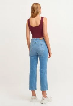 OXXO Donna MIT MARKANTEN USED DETAILS - Jeans A Sigaretta - Light Denim -Negozio al dettaglio Oxxo bc11fc3c29a145c09db91828a0c0667b