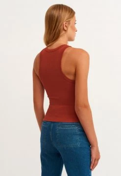 OXXO Donna ELASTISCHES MIT FEINER RIPPENSTRUKTUR - Top - Rust -Negozio al dettaglio Oxxo bd1f40c46dfa457f952af49ba5707b96