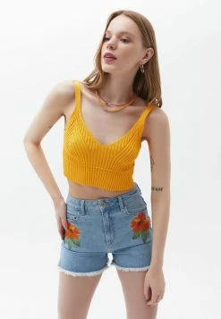 OXXO Donna Top - Radiant Yellow
