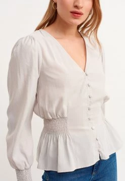 OXXO Donna MIT EDLEN KNÖPFEN - Camicetta - Steam 9 OXXO Donna MIT EDLEN KNÖPFEN - Camicetta - Steam -Negozio al dettaglio Oxxo c3ec91cb900241f9a5fd492285b57786