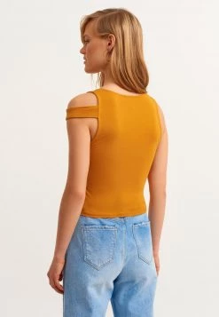 OXXO Donna Top - Cumino 8 OXXO Donna Top - Cumino -Negozio al dettaglio Oxxo c4356d985ab14d1d80e393b499ac5e22