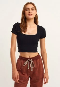 OXXO Donna MIT MODISCHER MATERIALSTRUKTUR - Top - Black