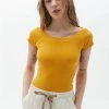 OXXO Donna MIT WEITEM AUSSCHNITT - T-shirt Basic - Mineral Yellow -Negozio al dettaglio Oxxo c7a8e822eff44c20ad6367e73dd82b60