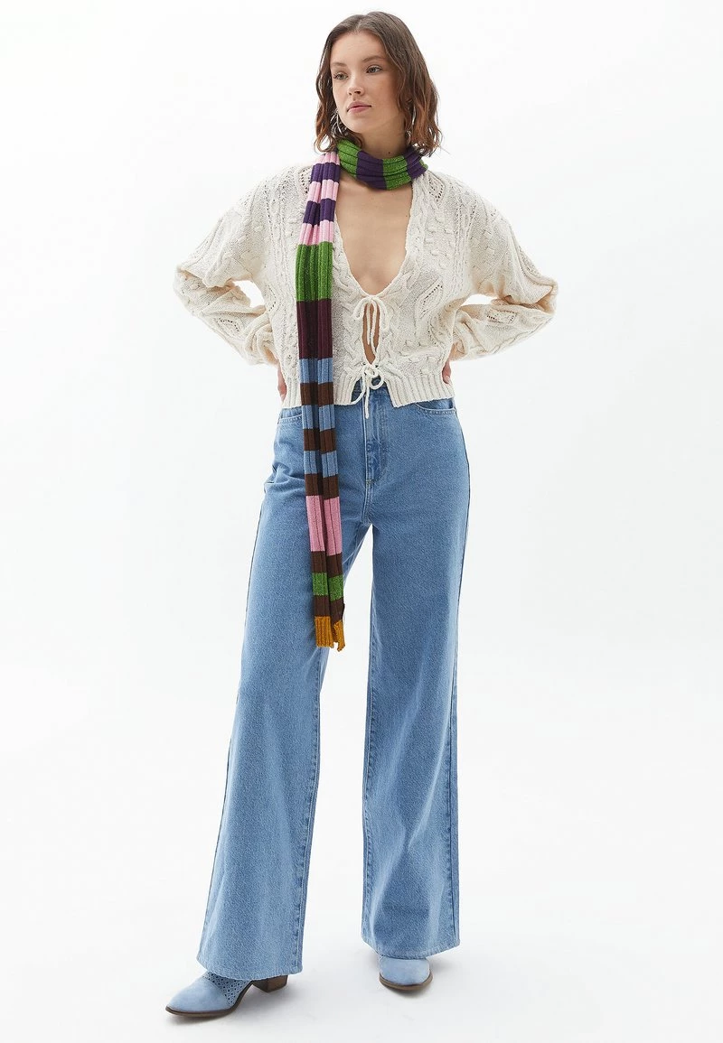 OXXO Donna Cardigan - Turtledove 4 OXXO Donna Cardigan - Turtledove - immagine 2