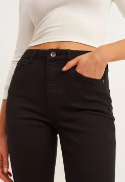 OXXO Donna Jeans Slim Fit - Black -Negozio al dettaglio Oxxo caaf2e47a02d439997b594b354b2ff1e