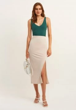 OXXO Donna Top - Hosta 6 OXXO Donna Top - Hosta -Negozio al dettaglio Oxxo cb0290b9cee64a3c9797f0d0bd8384a7