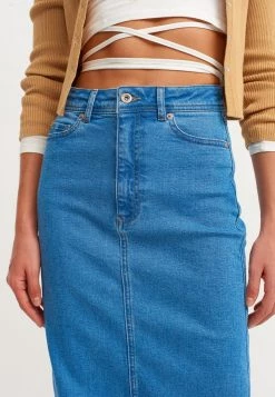 OXXO Donna Gonna Di Jeans - Rodeo Denim 9 OXXO Donna Gonna Di Jeans - Rodeo Denim -Negozio al dettaglio Oxxo cc8ae336b40a4ac9abe609ad81dfa440