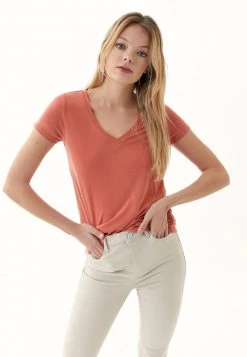 OXXO Donna MIT V AUSSCHNITT - T-shirt Basic - Ginger -Negozio al dettaglio Oxxo cd3679e42b344b6586d94f82fb58ac28