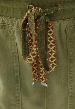 OXXO Donna Shorts - Antik Mosstone -Negozio al dettaglio Oxxo cdb4bbba66574f59a6eb57d2a8826229