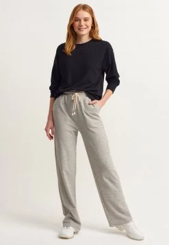 Negozio al dettaglio Oxxo -Negozio al dettaglio Oxxo cf574125886c4beeaab0e39a30328c3c