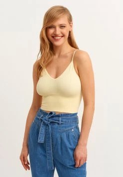 OXXO Donna MIT VERKÜRZTER FORMGEBUNG - Top - Cream