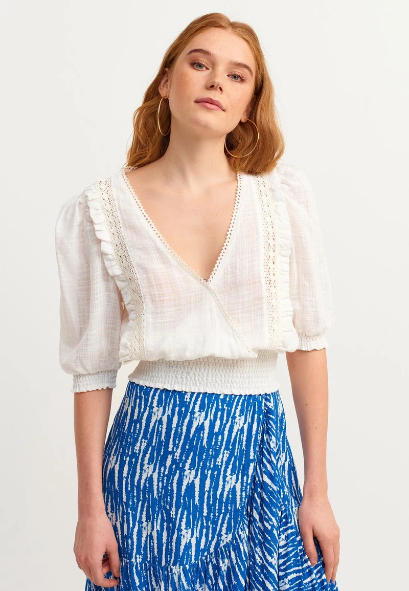 OXXO Donna Camicetta - White 3 OXXO Donna Camicetta - White