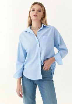 OXXO Donna MIT BRUSTTASCHE - Camicia - Placid Blue -Negozio al dettaglio Oxxo d4a7b65714574c1e803d4a9011c7418b