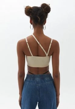 OXXO Donna MIT TRÄGERDETAIL - Top - Macadamia 8 OXXO Donna MIT TRÄGERDETAIL - Top - Macadamia -Negozio al dettaglio Oxxo da5bea568f29419798e5cf6df7cb07f7