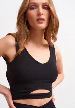 OXXO Donna Top - Black -Negozio al dettaglio Oxxo daaf9be25f2c43c1874fde402c87ba2e