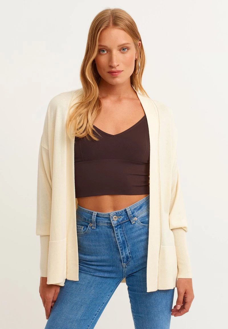 OXXO Donna Cardigan - Moon Sheel 3 OXXO Donna Cardigan - Moon Sheel