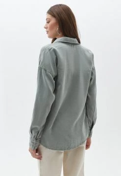 OXXO Donna MIT GROSSEN BRUSTTASCHEN - Camicia - Antik Sea Spray -Negozio al dettaglio Oxxo decfd8ff004e4aa5a7f77b572d49a686