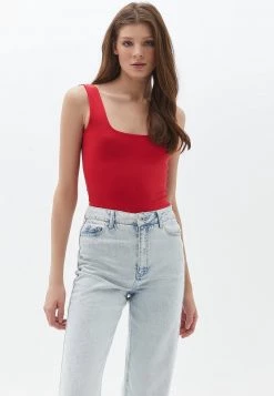 OXXO Donna MIT ECKIGEM AUSSCHNITT - Top - Urban Red -Negozio al dettaglio Oxxo df52e9f34e6a4833b30a52ba3d8397df