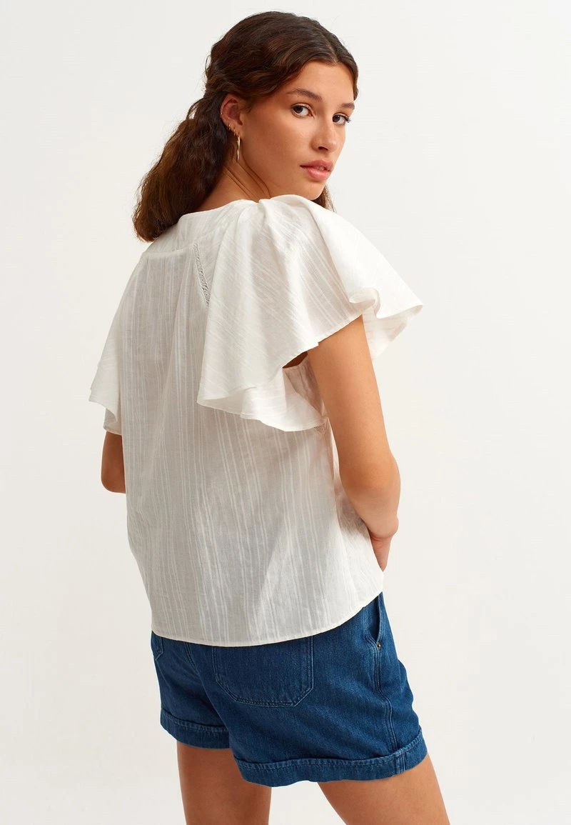 OXXO Donna MIT MODISCHEN SPITZEN DETAILS - Camicetta - Weiß 5 OXXO Donna MIT MODISCHEN SPITZEN DETAILS - Camicetta - Weiß - immagine 3