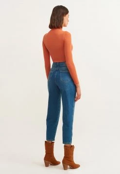 OXXO Donna Jeans Slim Fit - Tint Denim -Negozio al dettaglio Oxxo e47cb80d03574c0cb9a81e6df4413989