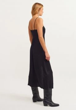 OXXO Donna MIT JAQUARD MUSTERUNG - Vestito Elegante - Black -Negozio al dettaglio Oxxo e50183da82d641e9a65246735d38c48e