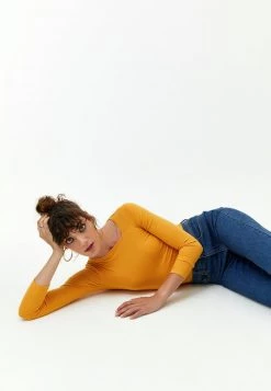 OXXO Donna GERIPPTES LANGARM - Maglietta A Manica Lunga - Cheddar -Negozio al dettaglio Oxxo e9d74cc8cb1548e59aa60aa490027780