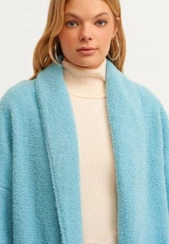 OXXO Donna Cappotto Classico - Adriatic Blue -Negozio al dettaglio Oxxo ec4fd52aca144e3da514cdd665a4c520